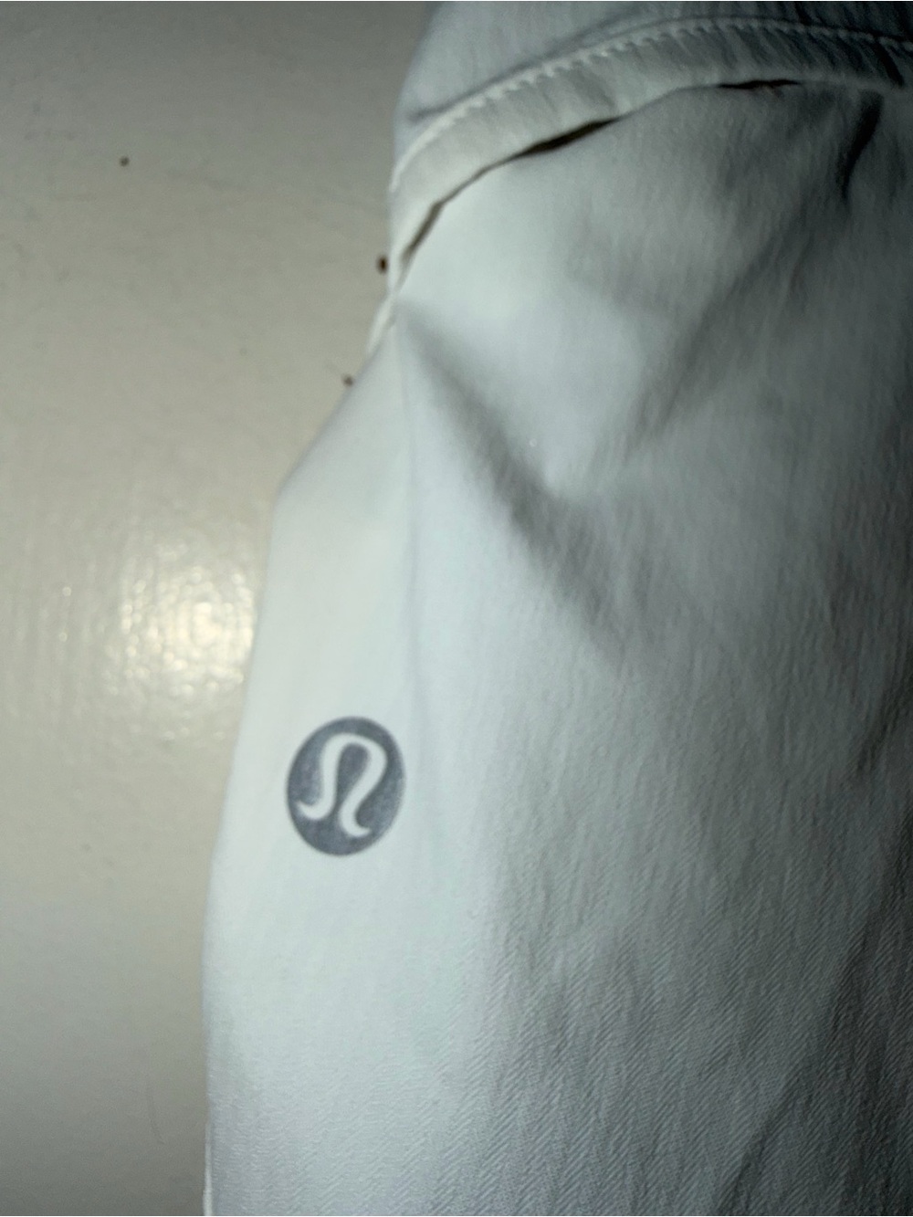 lululemon athletica White Layered Athletic Shorts with Beige Liner - Picture 3 of 5